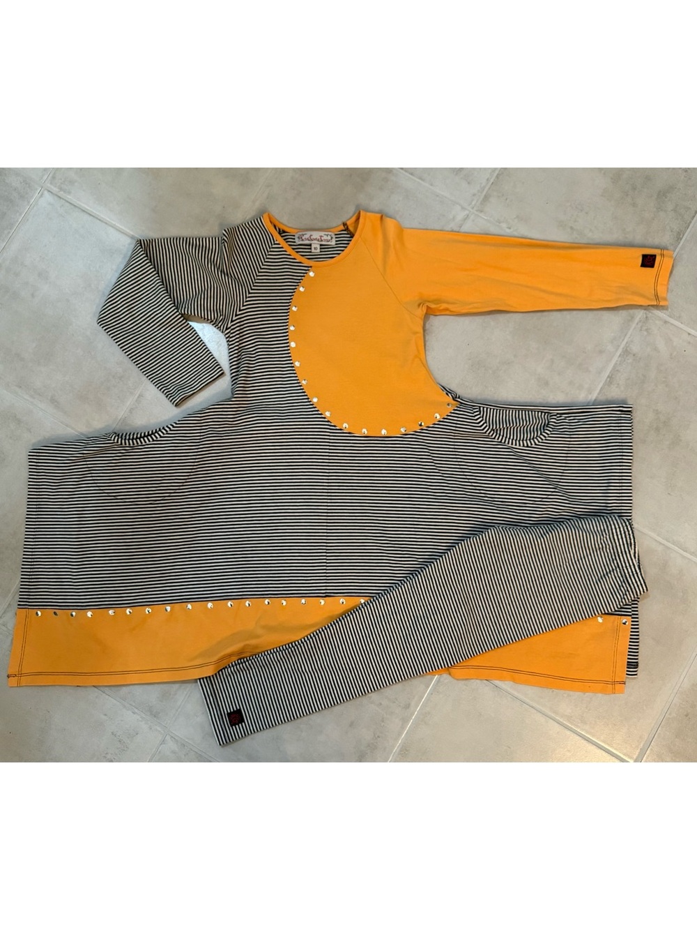 KidCuteTure Sz 10 Charcoal White Orange Dress & Capris NWOT